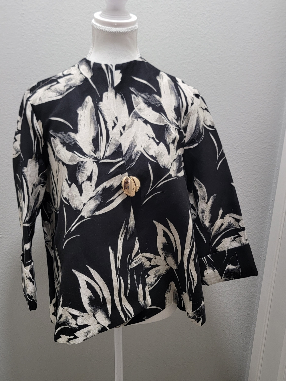 Joseph Ribkoff Black and Cream Floral Coat Cape